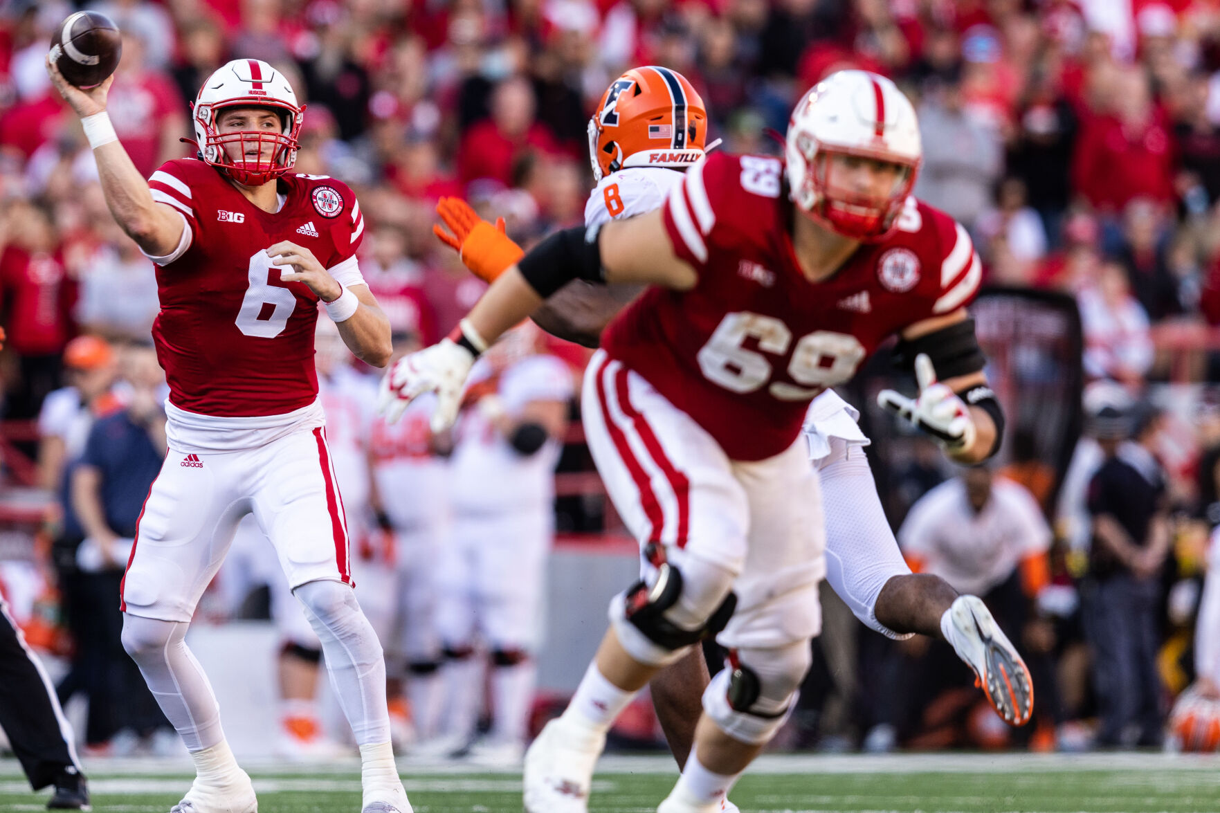 103022-owh-spo-nebraskaillinois-pic-cm23.jpg